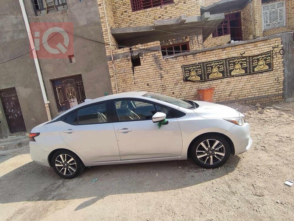 Nissan Versa